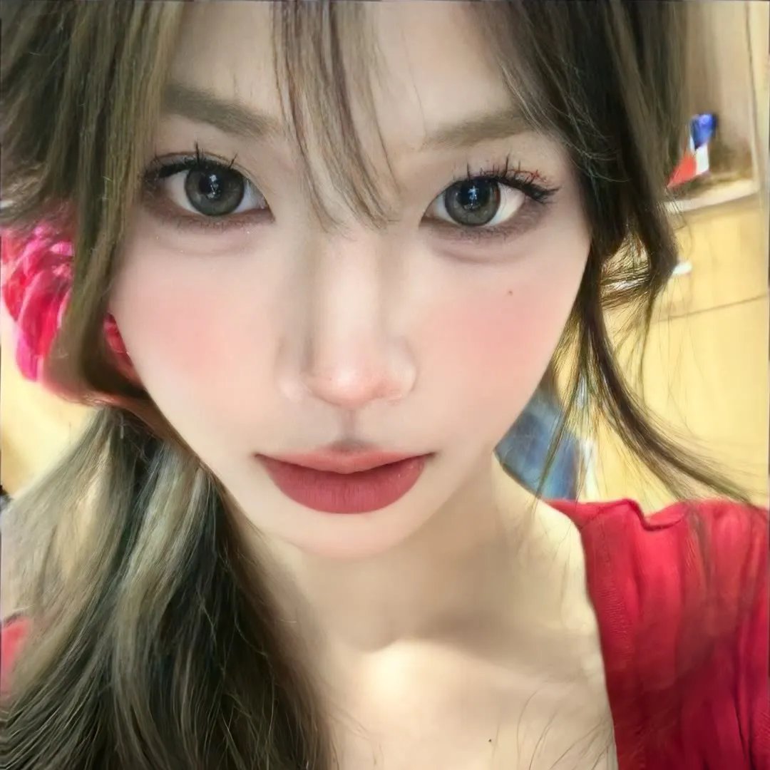 彩凤云裳